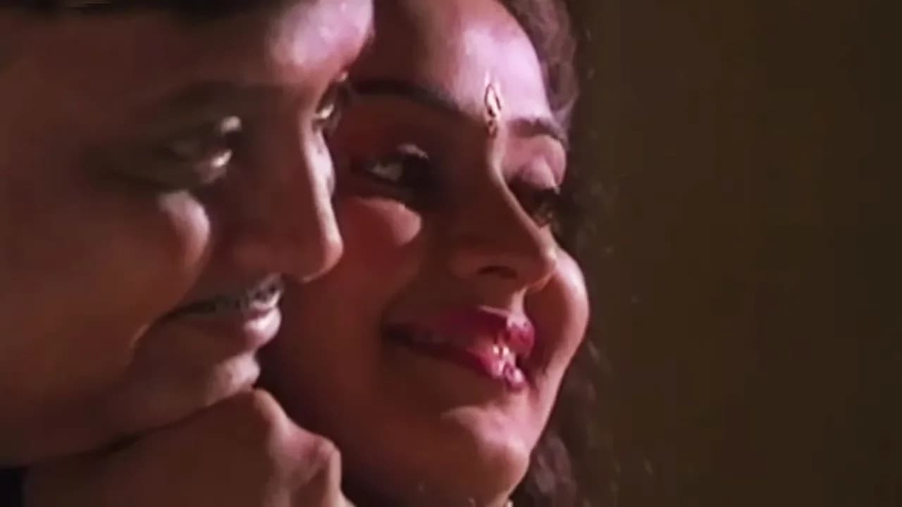 Itho Itho En Tamil Video Song - S P Balasubrahmanyam & K S Chithra - Sigaram Movie