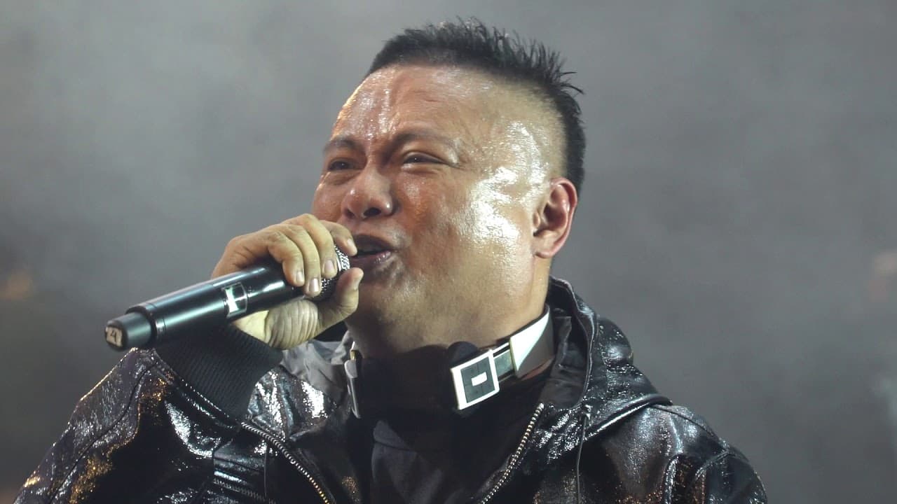 THE KING OF PINOY RAP! Andrew E Stupid Love ft. Sam Verzosa SV (Live)