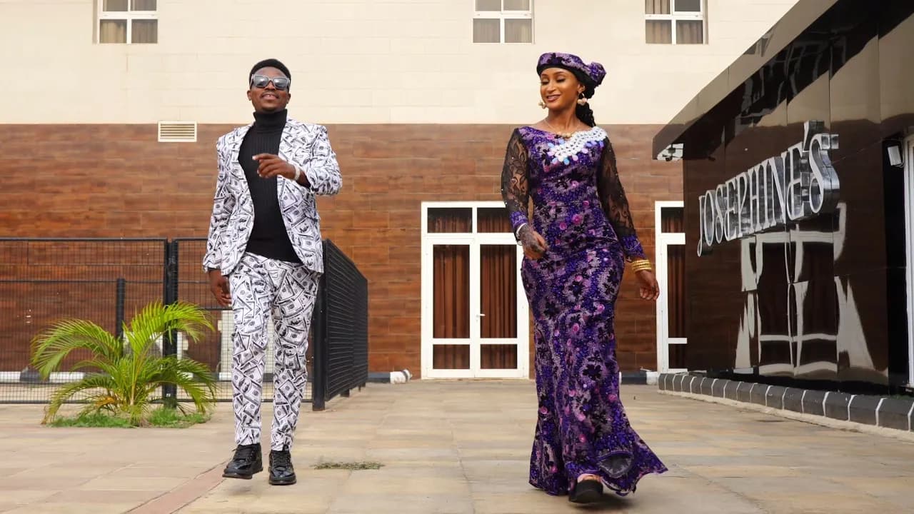 Umar M Shareef- Kibani Soyayya (Official Video)2022