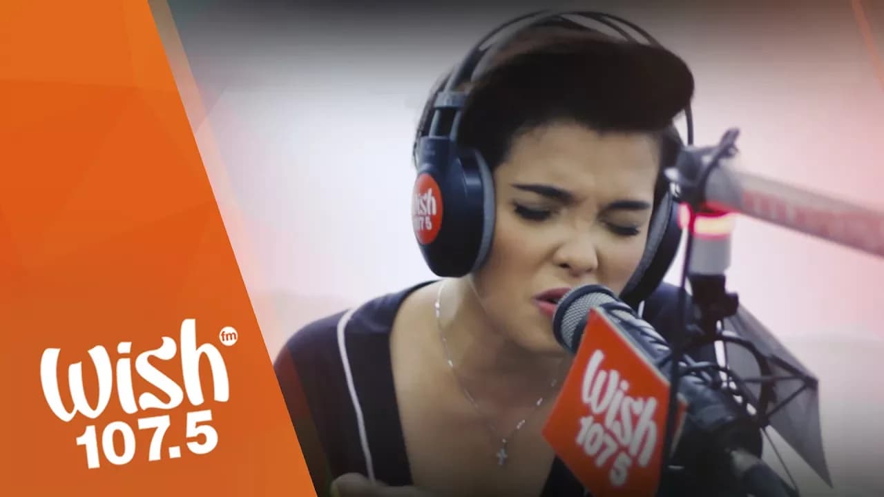 KZ Tandingan covers "Rolling in the Deep" (Adele) LIVE on Wish 107.5 Bus