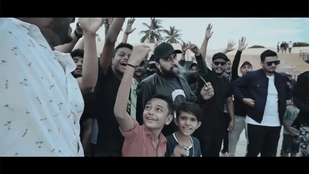 BHAARI HAIN - TALHAH YUNUS | LIL MUSLIM | MR MANI | SOUL KID | JJ47 | TALHA ANJUM (Prod. UMAIR KHAN)