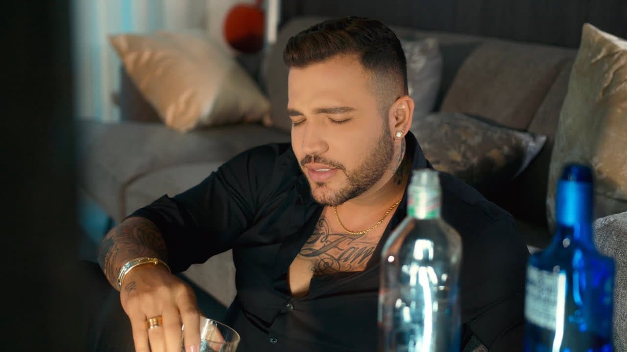 Jessi Uribe - Si Me Ven Llorando - Video Oficial