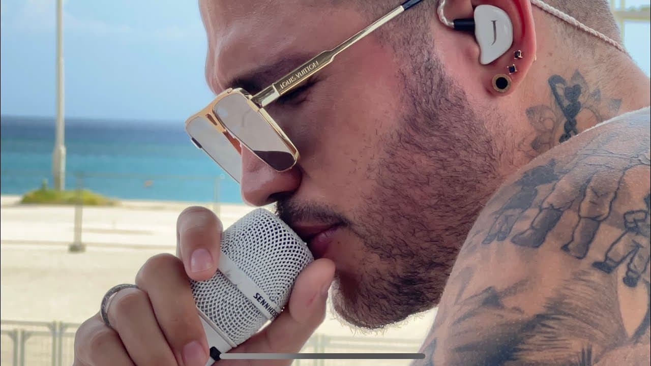 Jessi Uribe - Me gustas (En vivo)