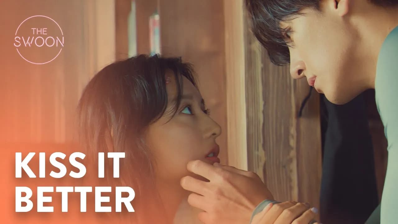 Ji Chang-wook kisses Kim Ji-won’s wounds | Lovestruck in the City Ep 2 [ENG SUB]