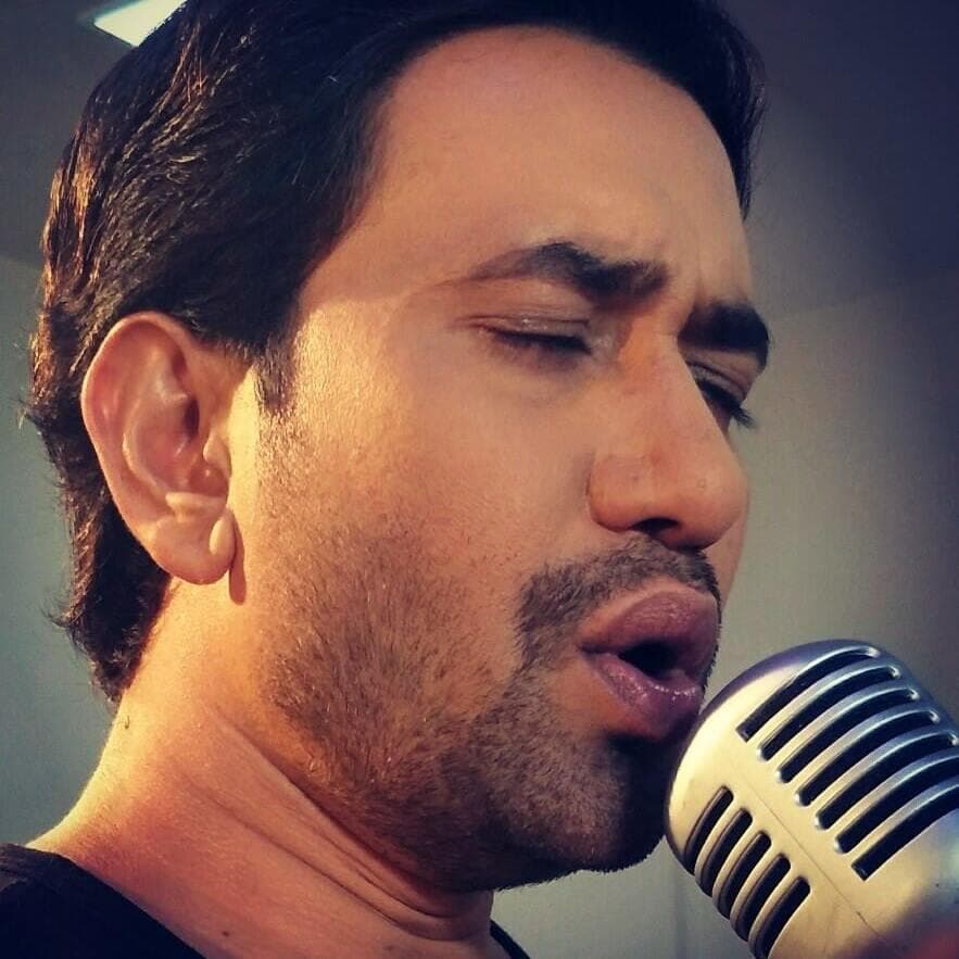 Dinesh Lal Yadav