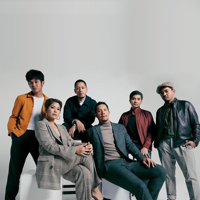 Maliq & d'Essentials