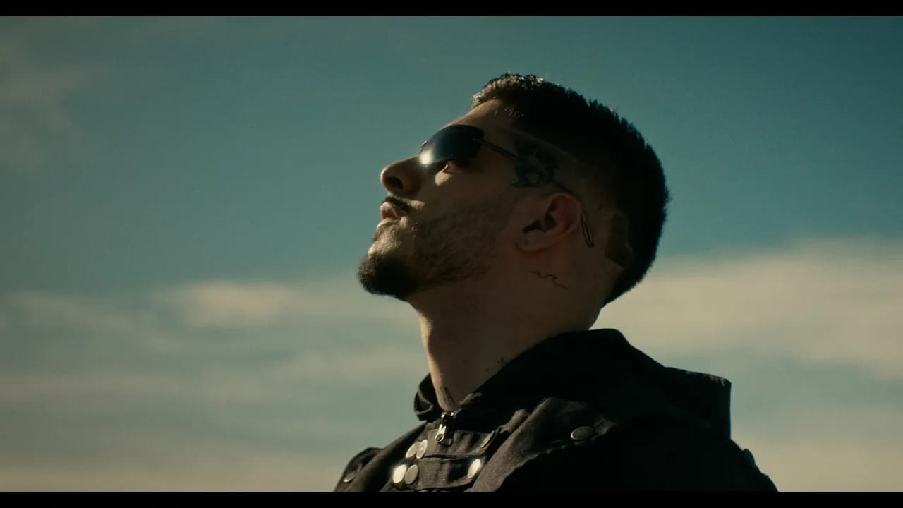 RVFV - QUE TE VAYA BIEN (Video Oficial)