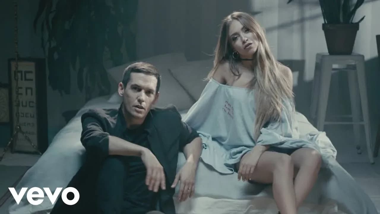 Maldita Nerea con Ana Mena - A Quien Quiera Escuchar