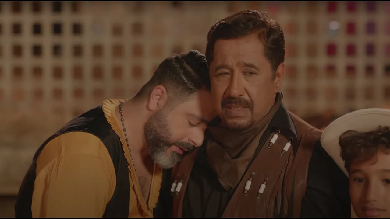 Khaled Ft. Chawki - Diamantes y Oro (Official Music Video)