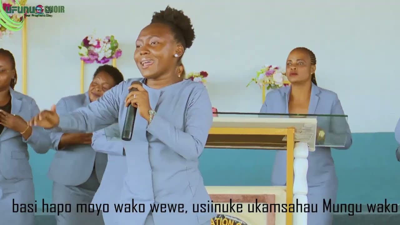 Ufunuo Choir - Usisahau ( Live Performance )