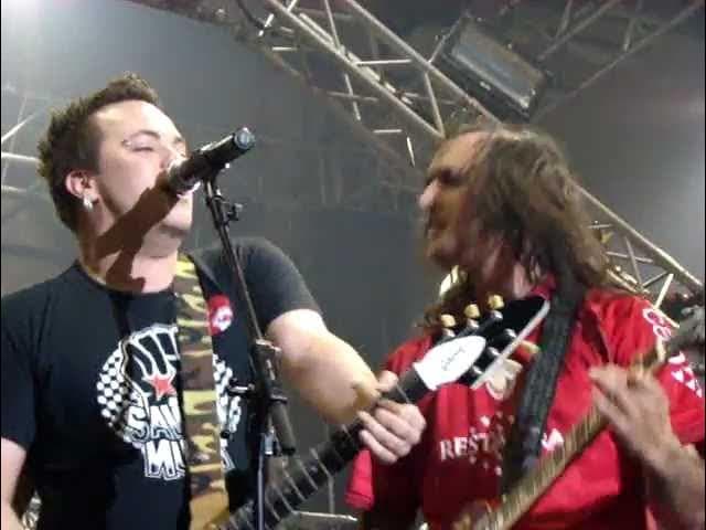 MAREA - El Perro Verde (con Iker y El Drogas, directo Anaitasuna, Pamplona)