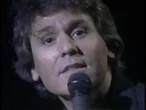 Raphael-Estoy Llorando Hoy Por Ti.