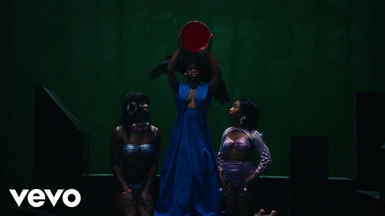 Sampa The Great - Never Forget ft. Chef 187, Tio Nason, Mwanjé (Official Music Video)