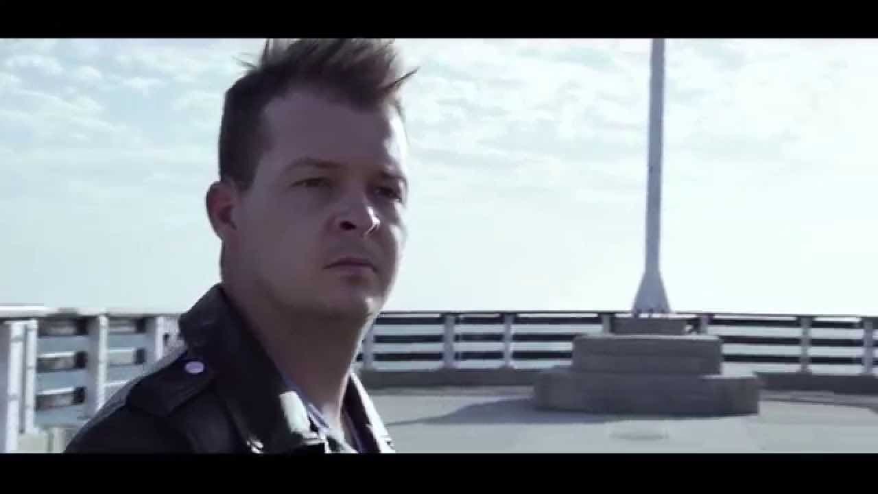 Juan Boucher - Disintegreer