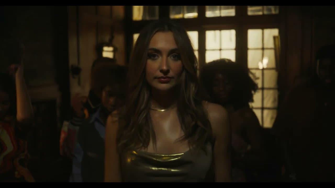 Oussama - Tiki Fiya (Clip Officiel)