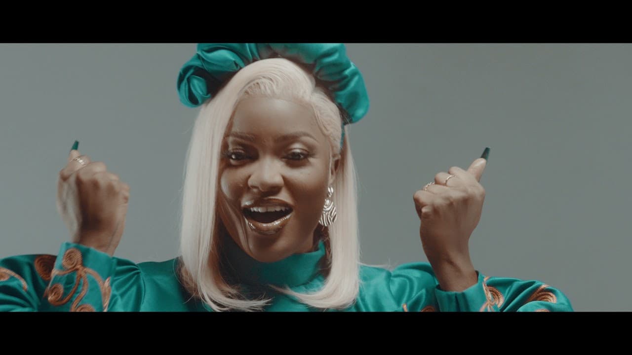 Rocky Gold- Caprices de Grossesse (Official Video) Starring Moe l’enjailleur