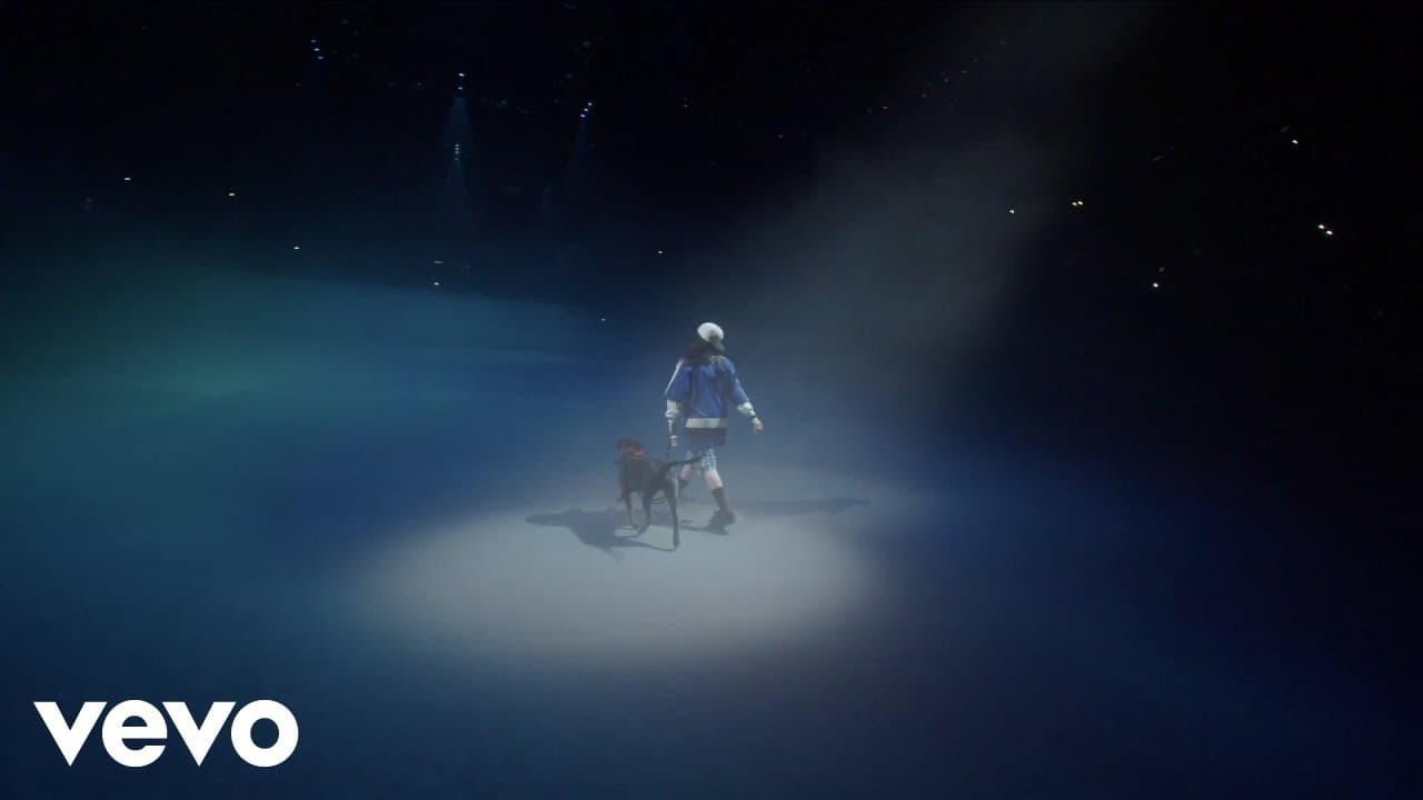 Billie Eilish - BLUE (BILLIE BY FINNEAS)