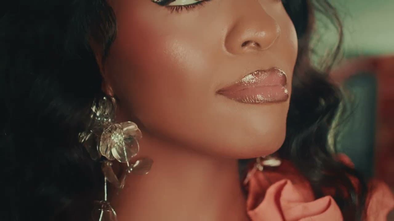 Phina -  Wawili Official Lyrics Video