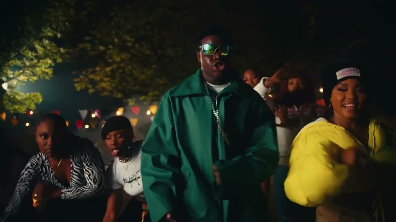 Famous Pluto - Na Scra (Official Video)