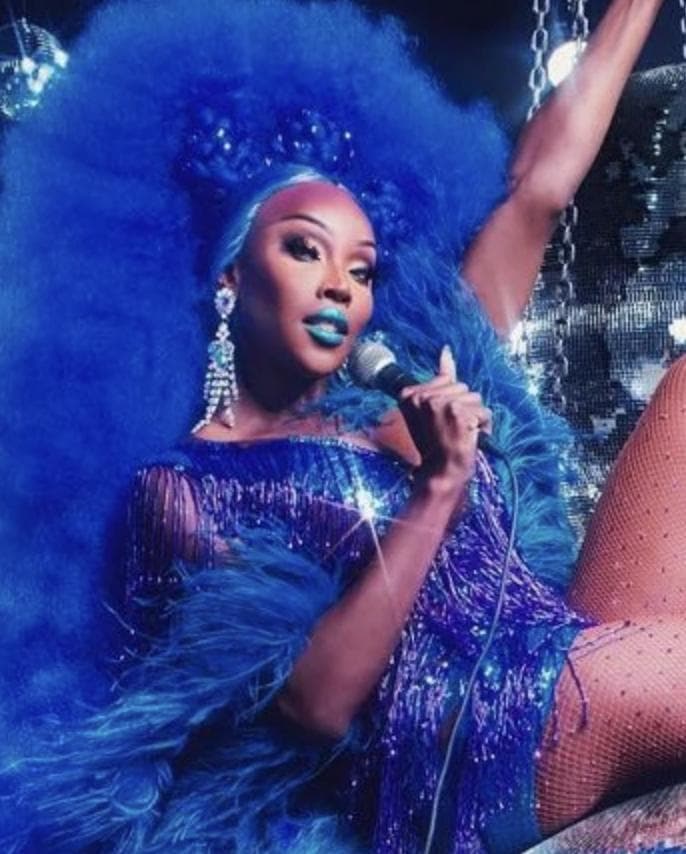 Jazell Barbie Royale