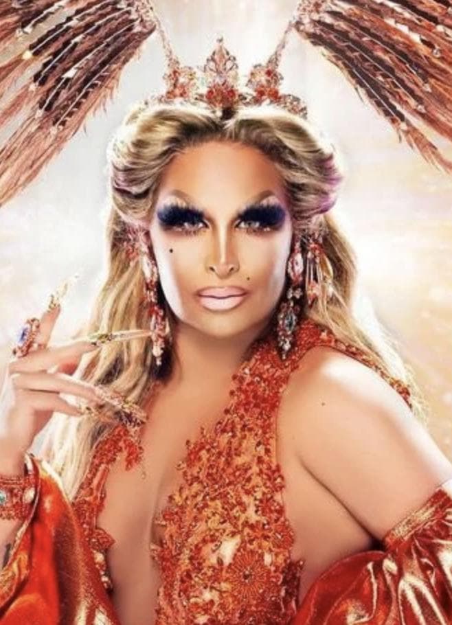 Roxxxy Andrews
