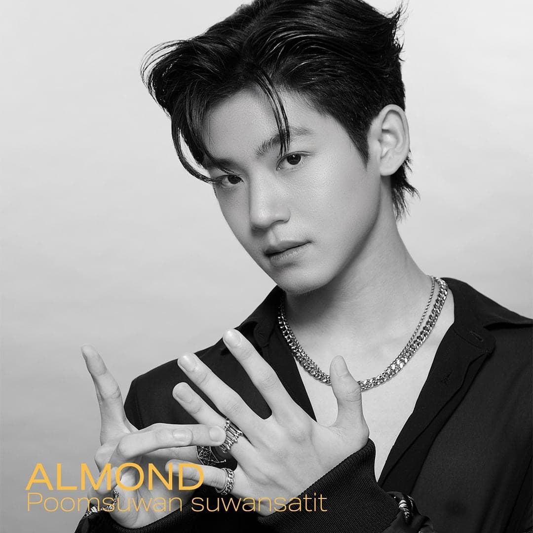 Almond Poomsuwan Suwansatit