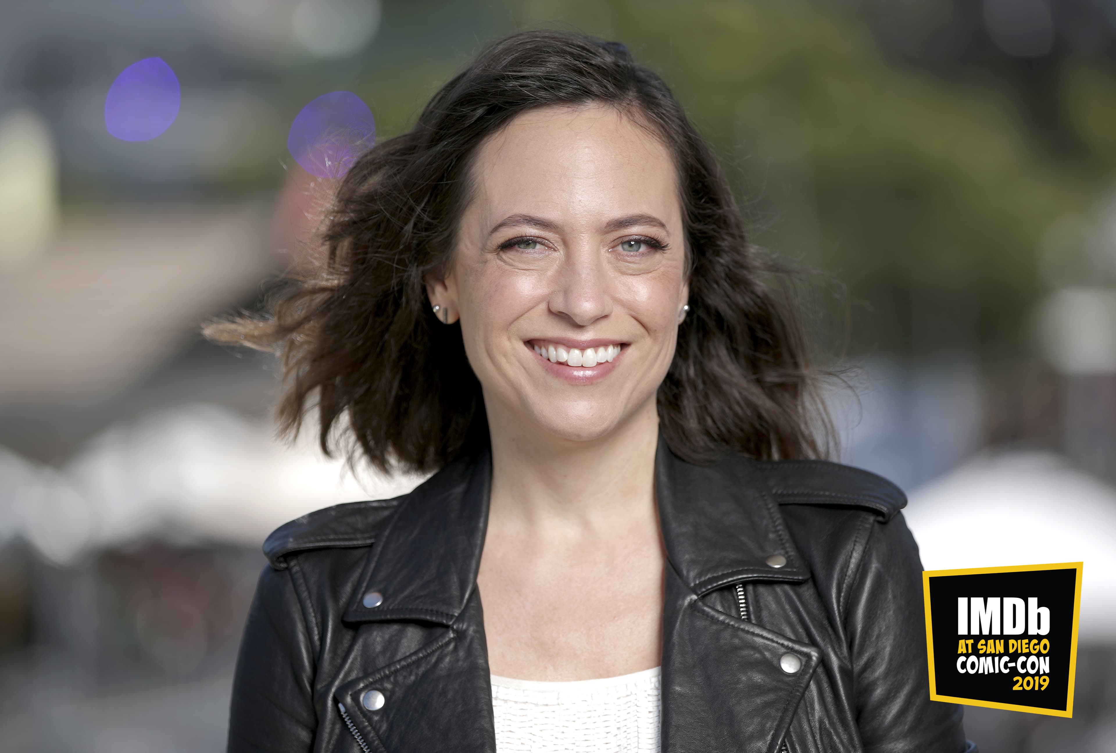 Lauren Schmidt Hissrich