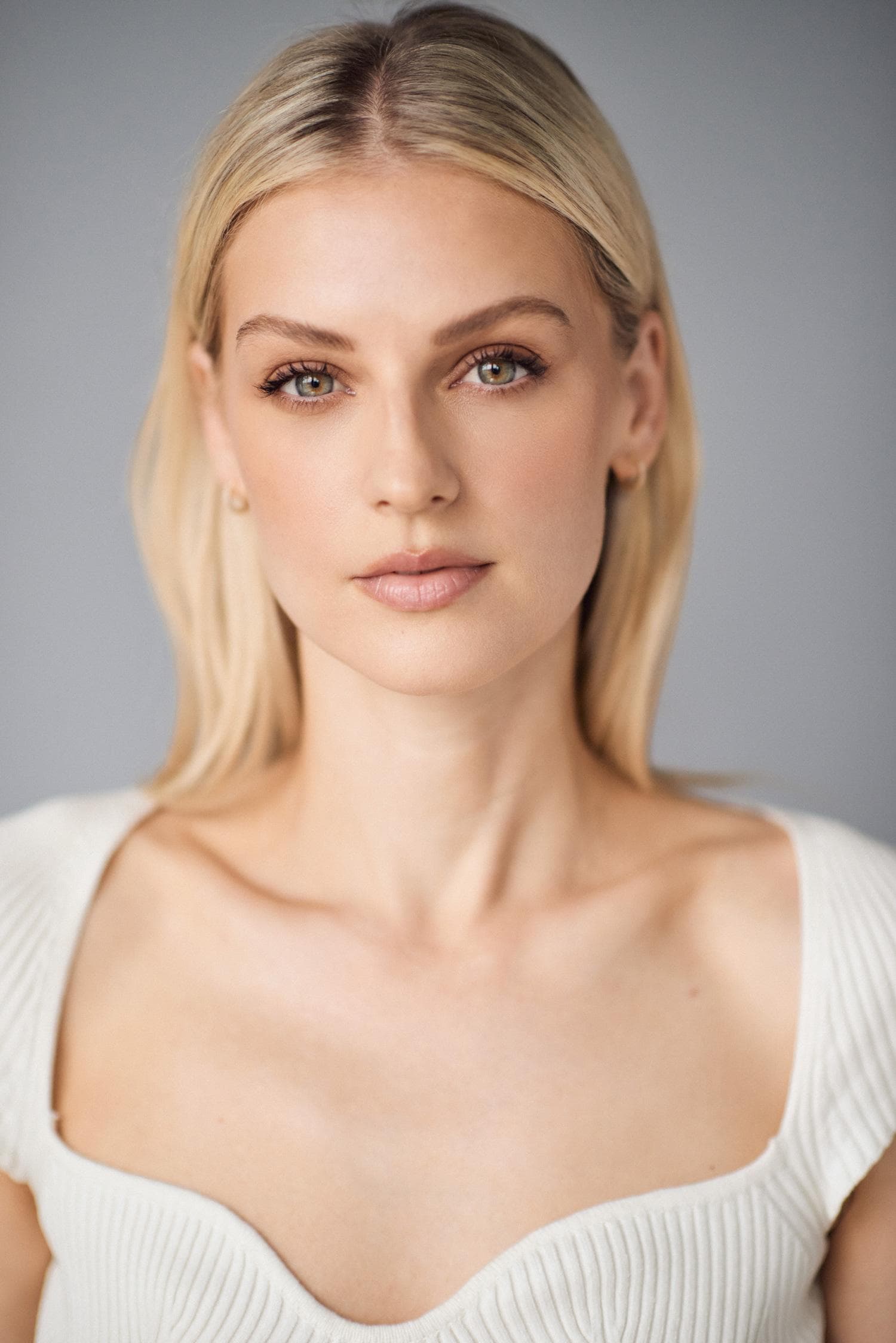 Sarah-Louise Collidge