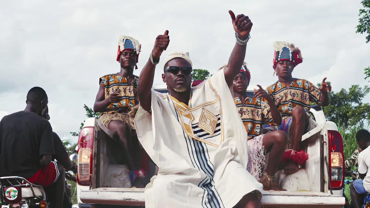 Ariel Sheney - DEBAOU (Vidéo Officielle)