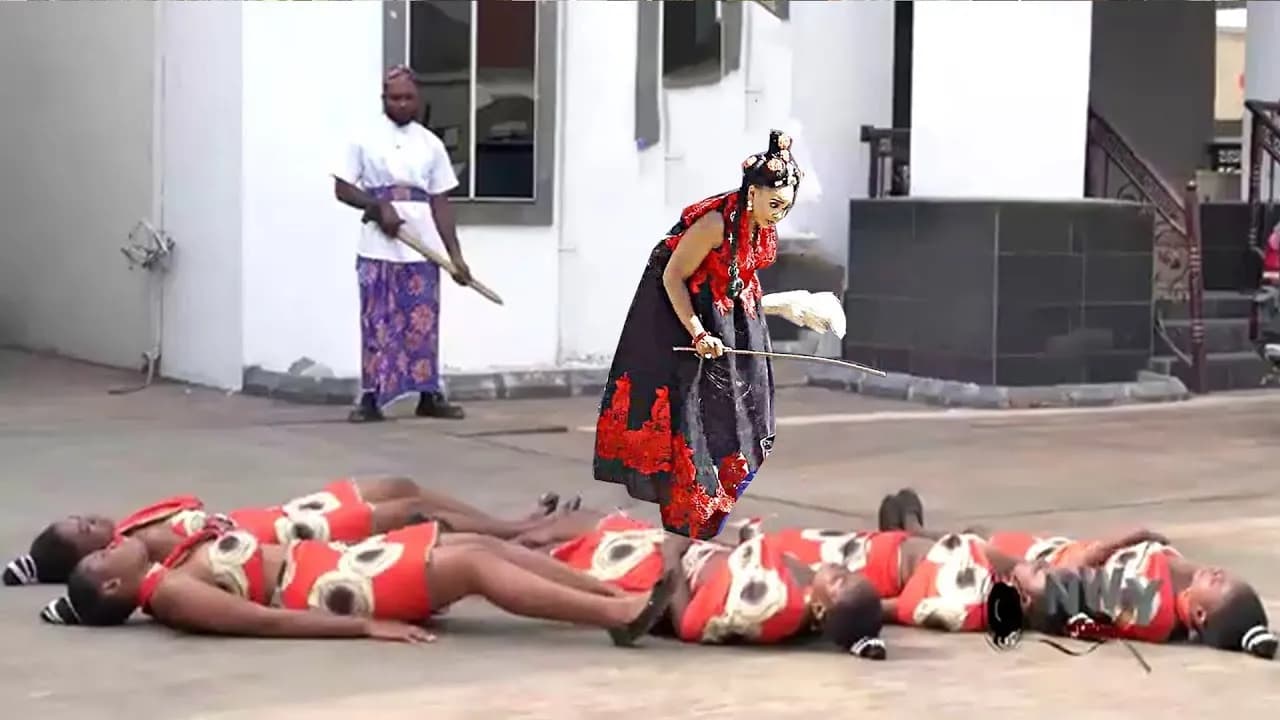 She Disguised As A Palace Maid To Win D Heart Of D Prince Not Knowing D Princess Will Is Evil