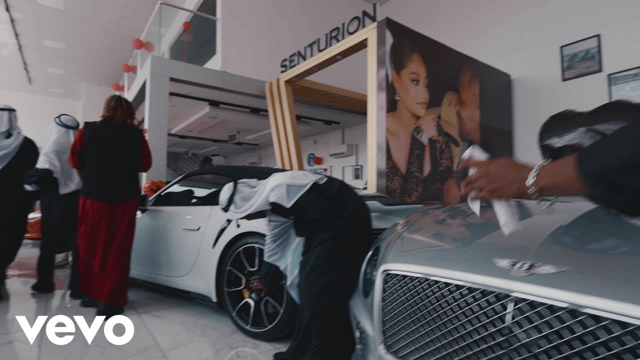 Ayo Maff - God is working (Official Visualizer)