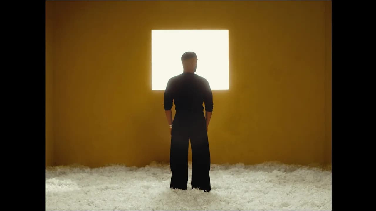 Slimane - Mieux que moi (Clip Officiel)