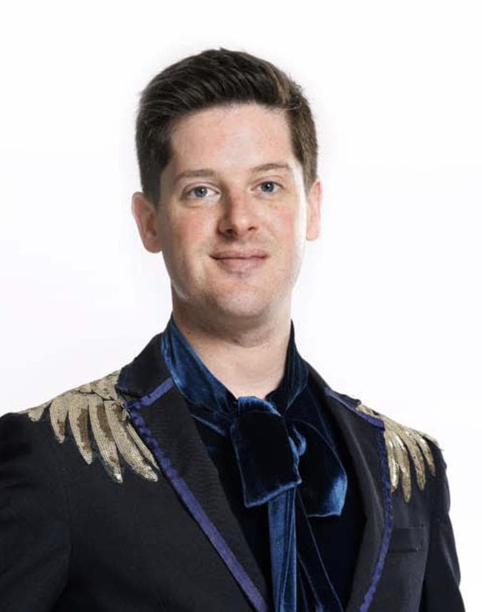 Dirk Strachan-Thornton