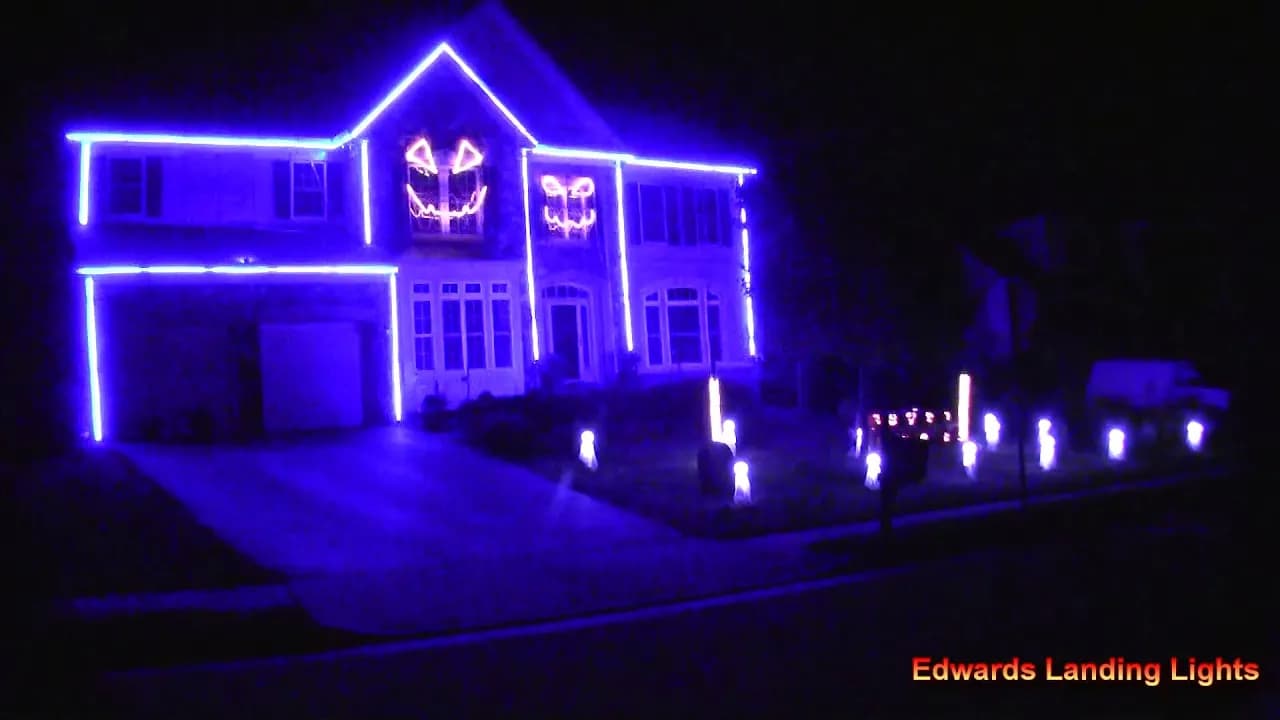 Halloween Light Show 2015 - Downtown by Macklemore & Ryan Lewis