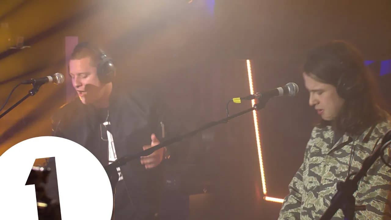 Jungle cover Mark Ronson feat. Bruno Mars Uptown Funk