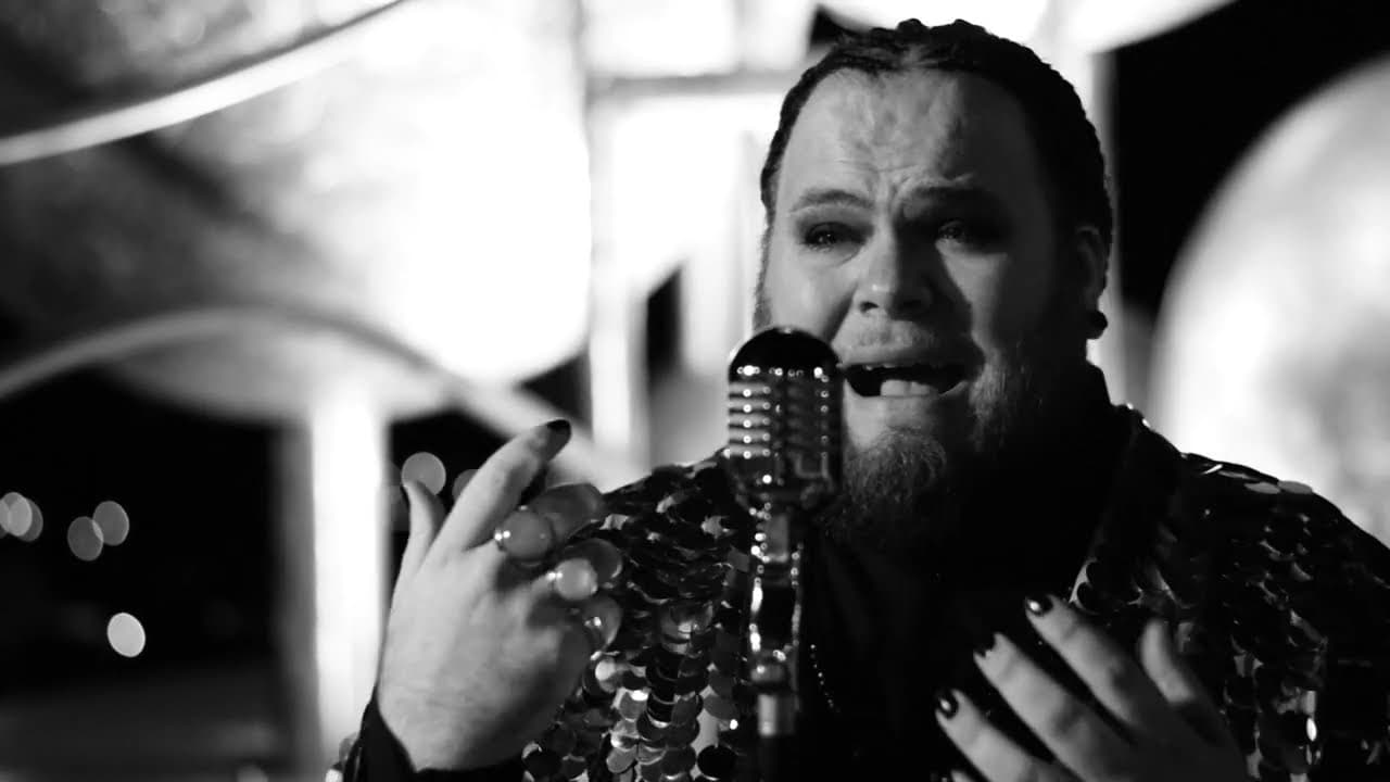 Enrique Ramil - A la que vive contigo