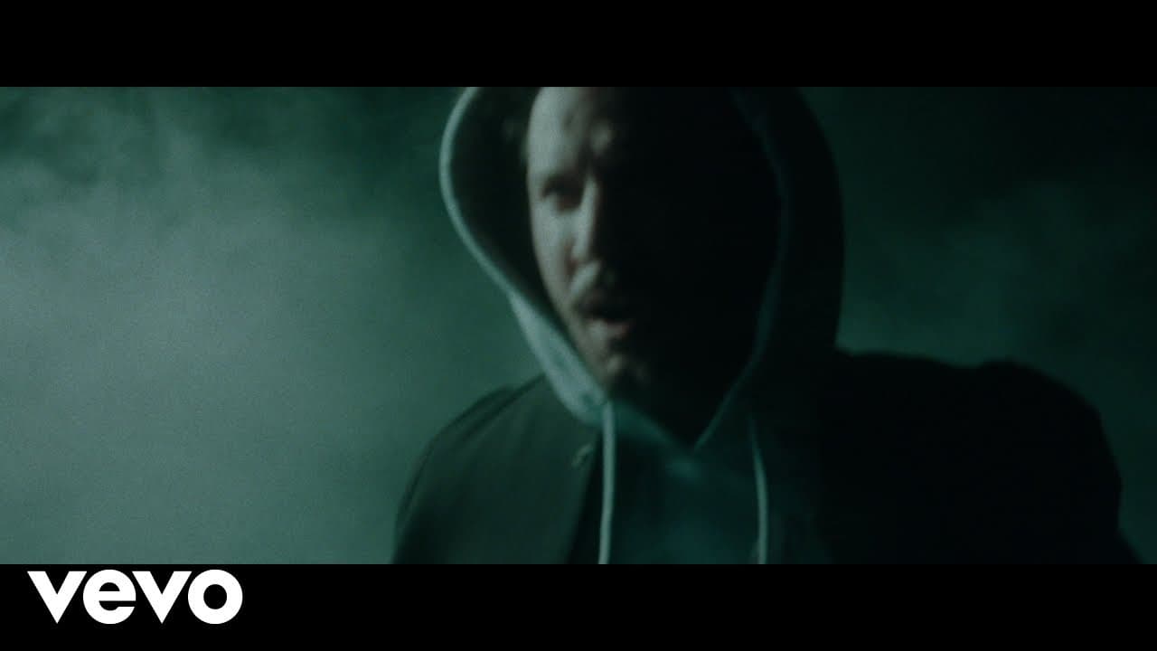 Manuel Carrasco - Ayer Noche (Video Oficial)