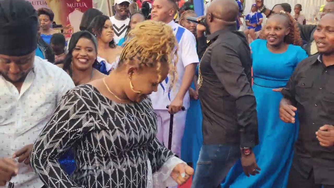 Live performance, useo waku